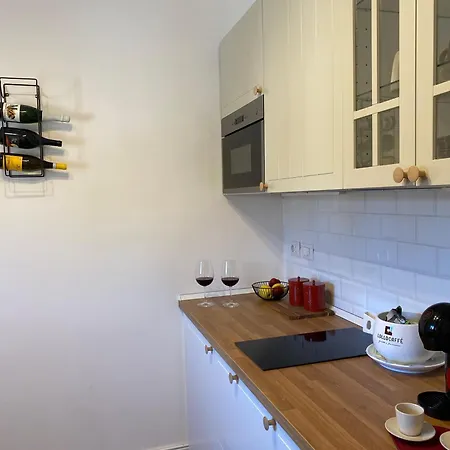 Dimora Dei Minoriti Bed & Breakfast 3*